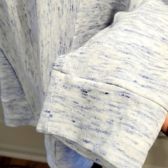 T by Talbots light blue sweater Size XL - Picture 6 of 17